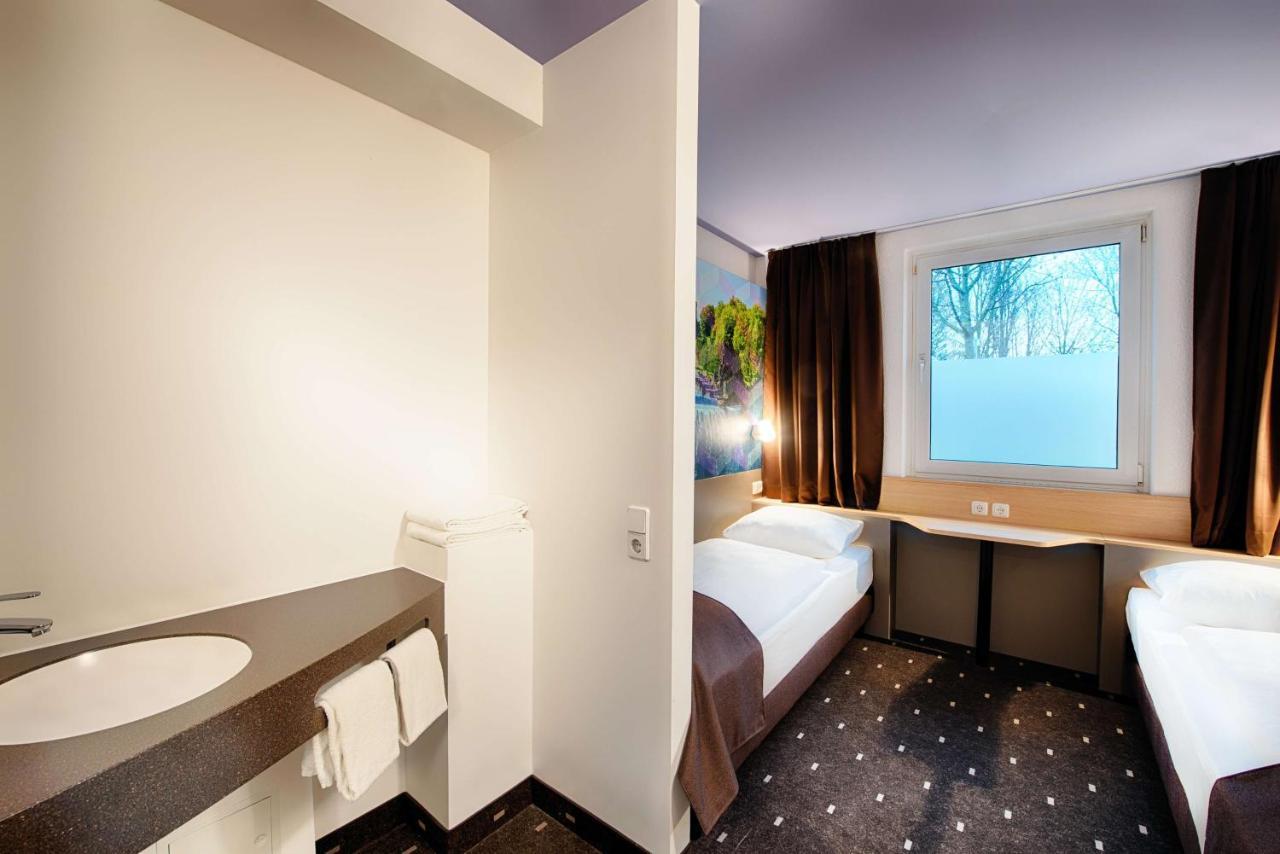 B&B Hotel Kassel-Sued エクステリア 写真