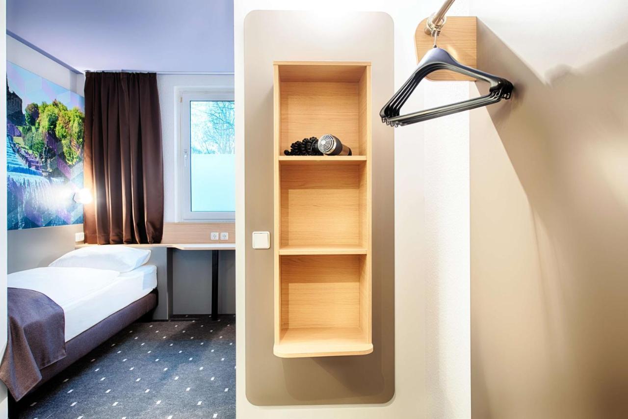 B&B Hotel Kassel-Sued エクステリア 写真